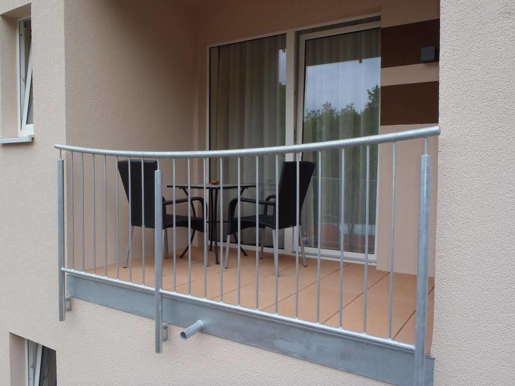 Schade'S Wohlfuehlhotel Selb Exterior foto